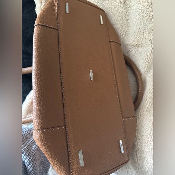VBH Via First Edition Tan Calfskin Handbag - Picture 6 of 14